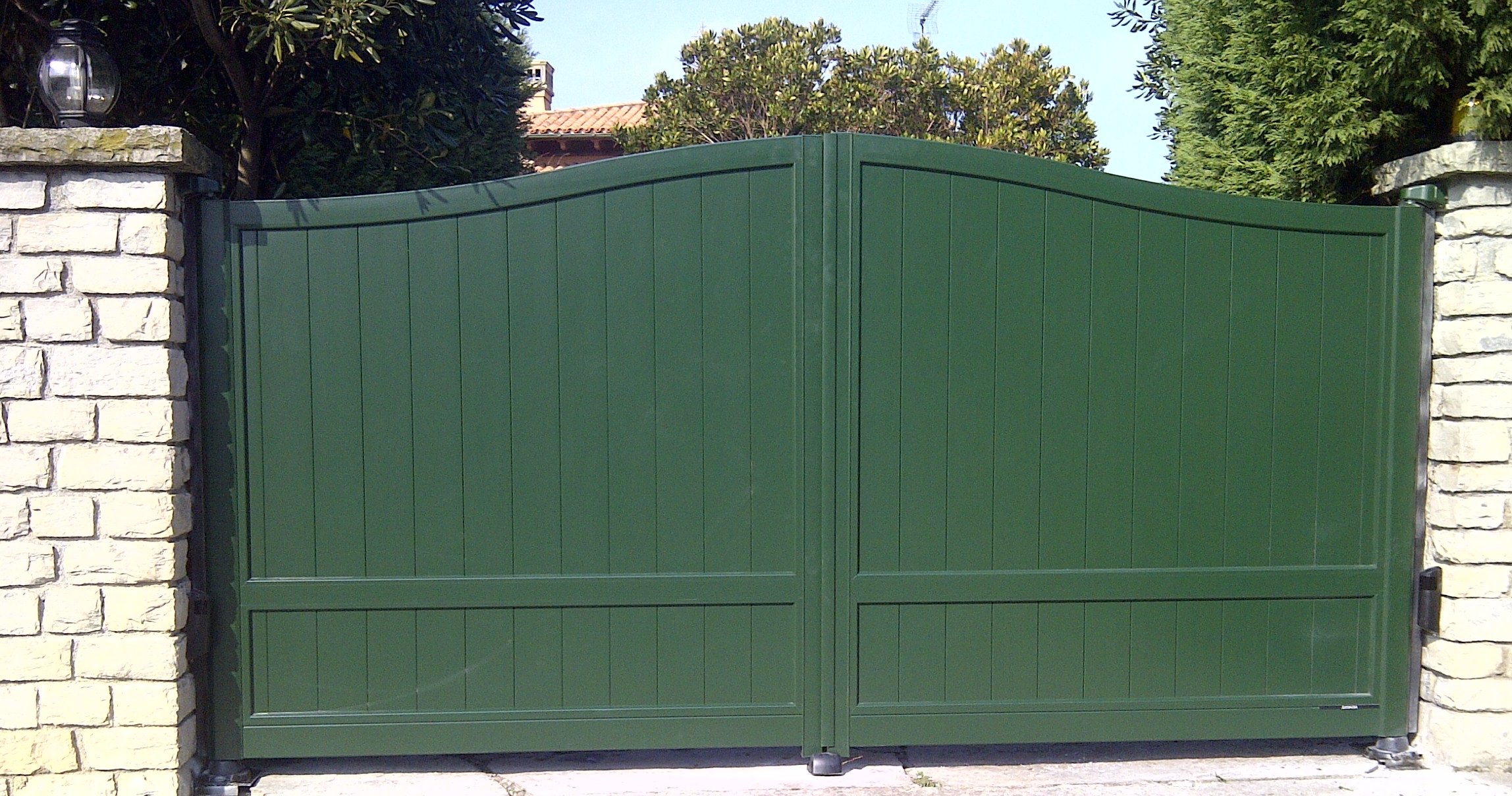 Puertas Fincas